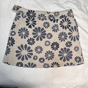 Altar’d state skirt, size S